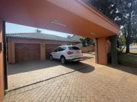 of property in Glenvista