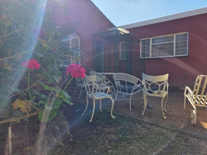 4 Bedroom House for Sale For Sale in Brackenhurst - MR719724