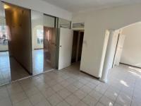  of property in Glenvista