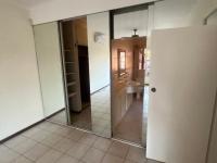  of property in Glenvista