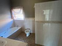  of property in Glenvista