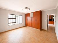  of property in Brackenhurst