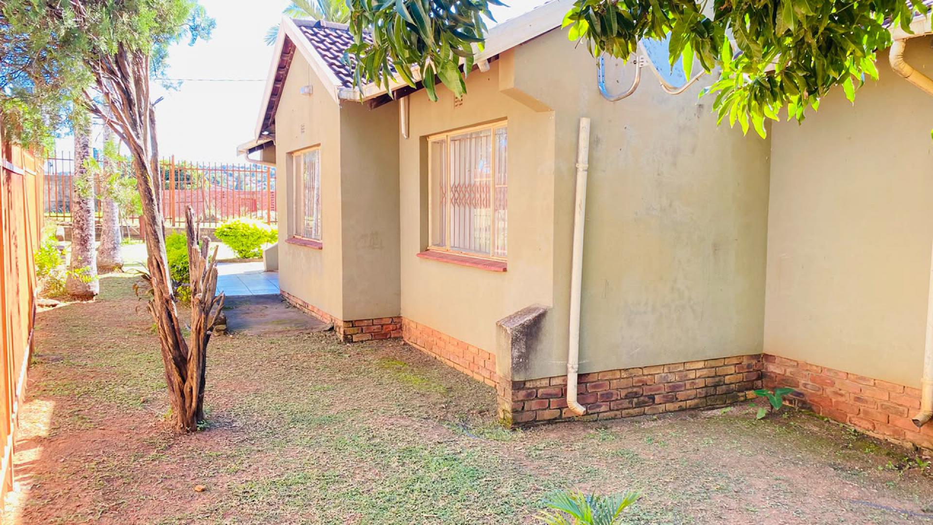 Garden of property in Waterval