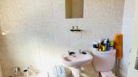 Bathroom 1 of property in Waterval