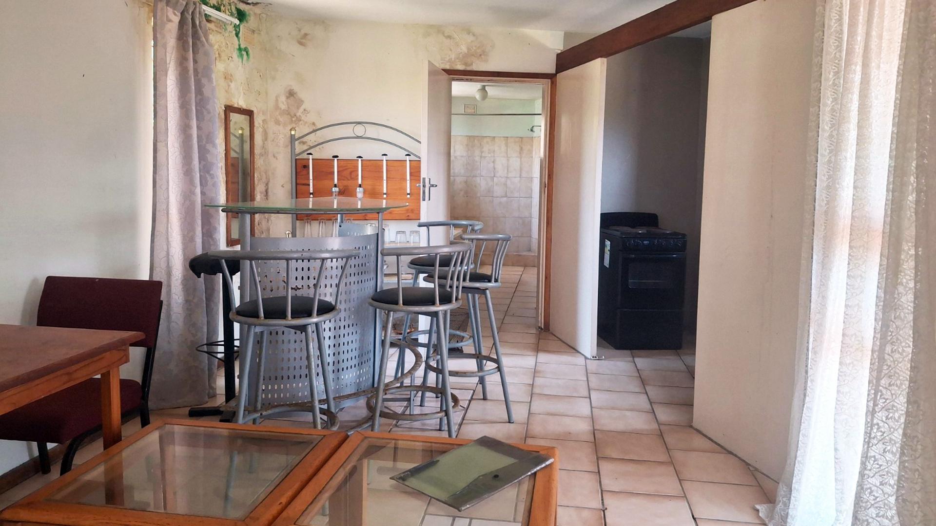 Flatlet of property in Sunwich Port