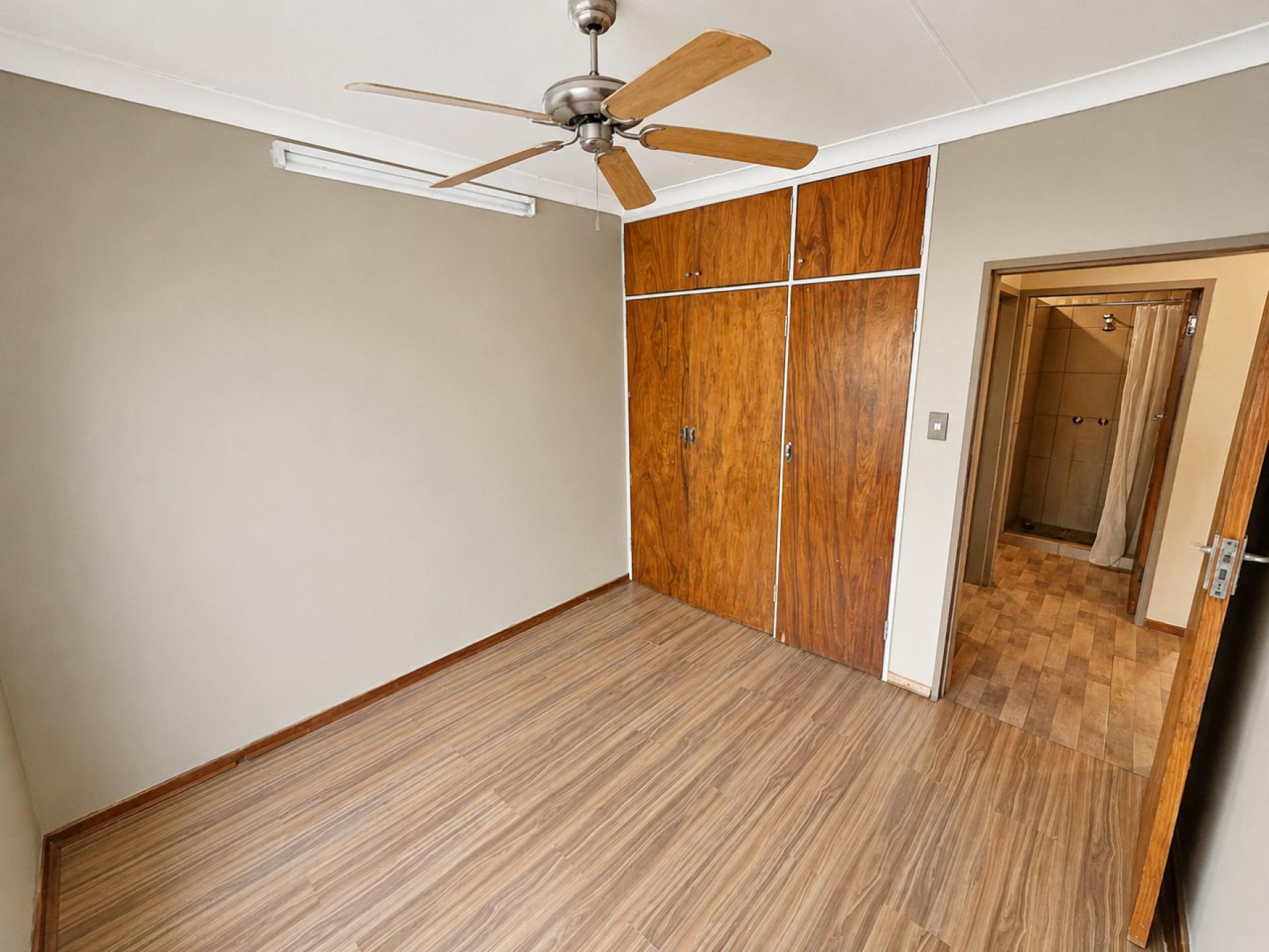  of property in Sinoville