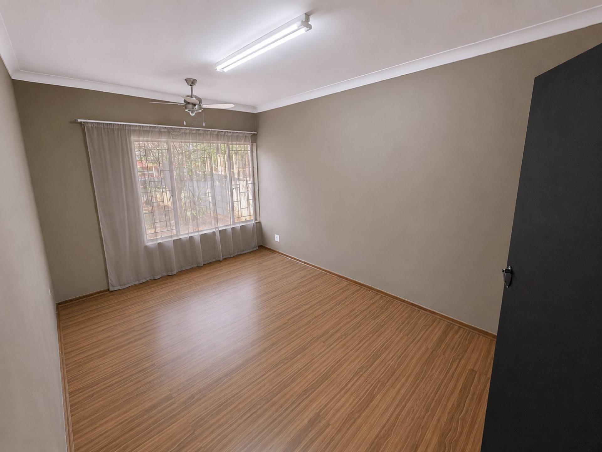  of property in Sinoville