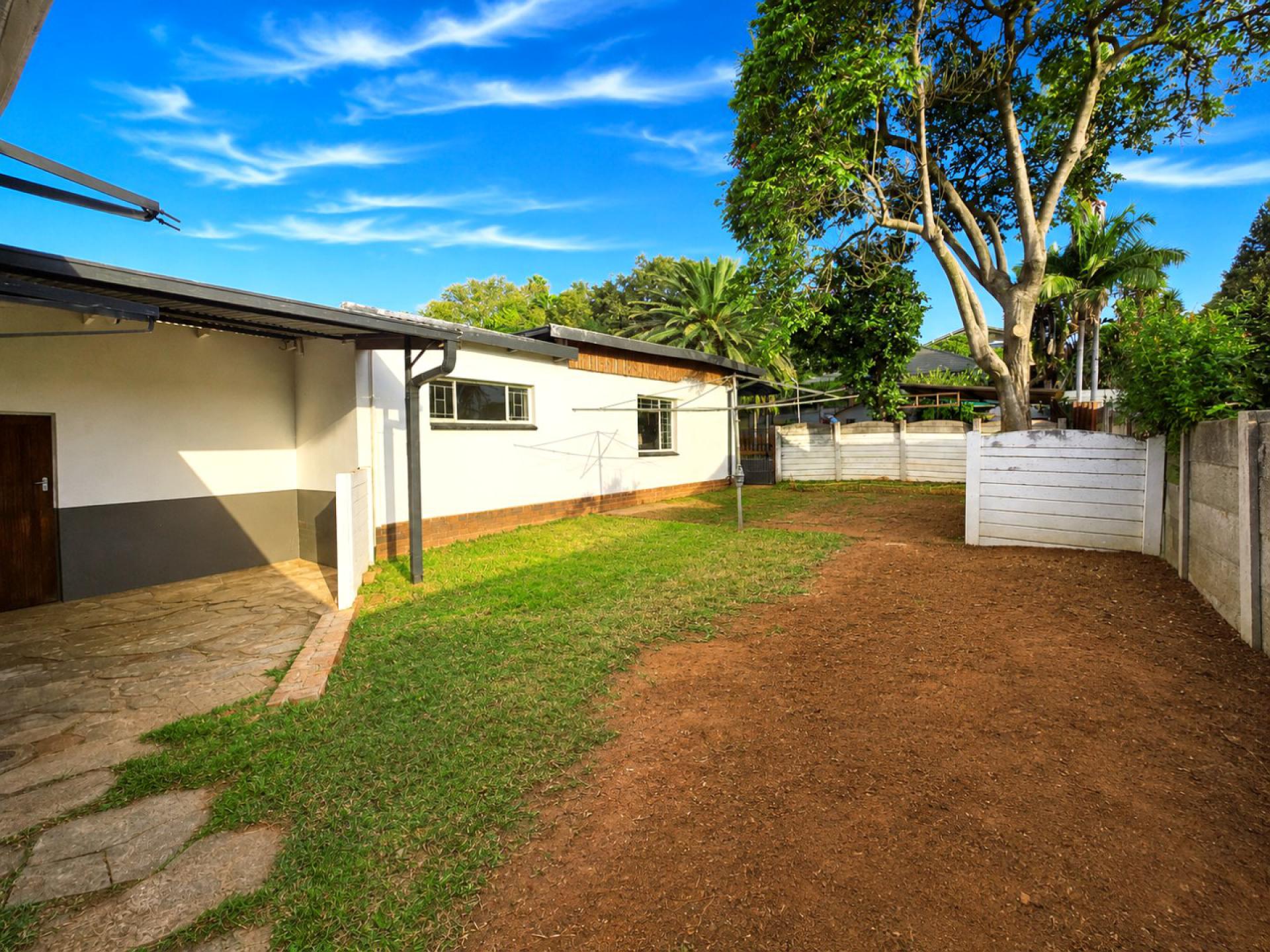  of property in Sinoville