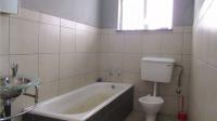Main Bathroom - 6 square meters of property in Klippoortje