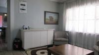 Lounges - 67 square meters of property in Klippoortje