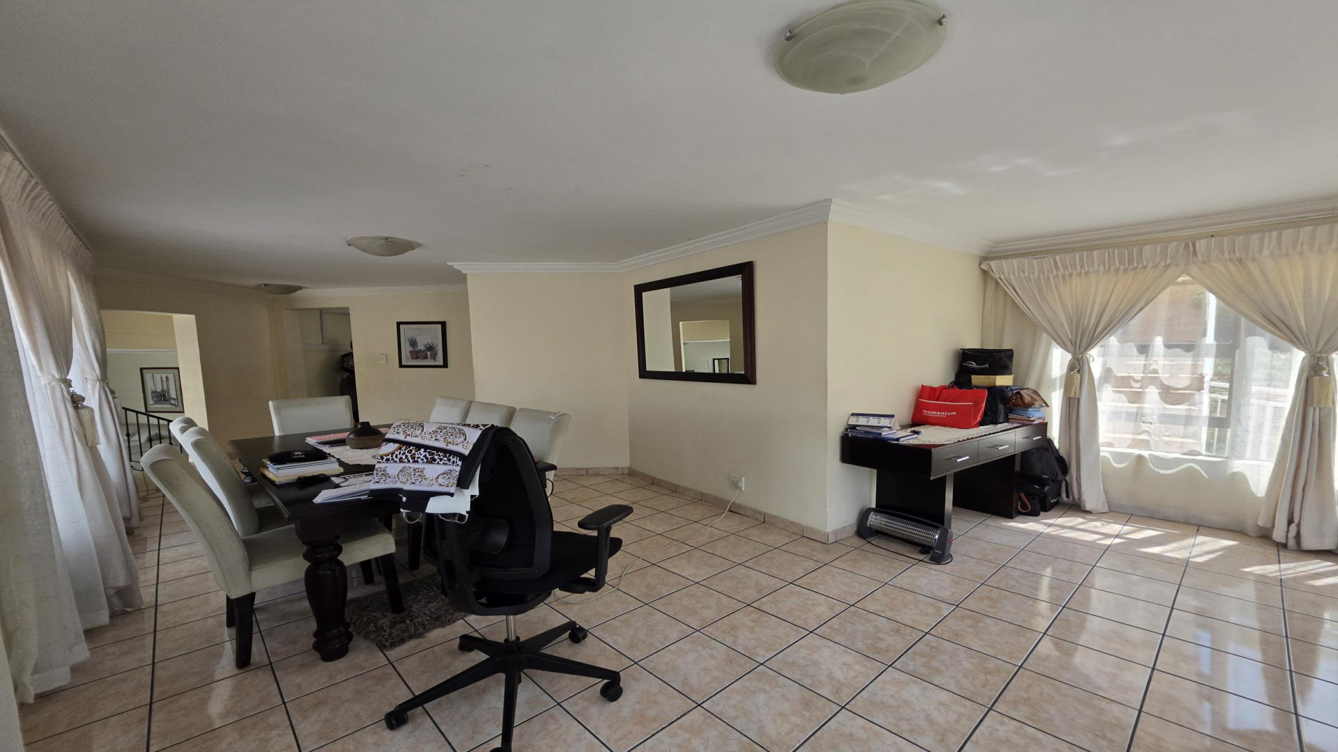 Dining Room of property in Oakdene