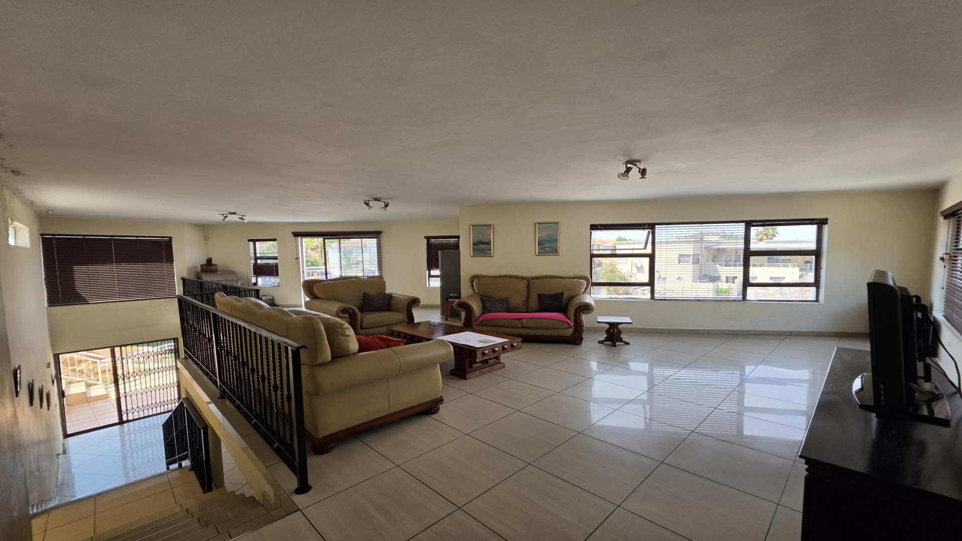 Spaces of property in Oakdene