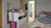 Bed Room 3 - 14 square meters of property in Oakdene