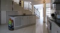 Kitchen - 29 square meters of property in Oakdene