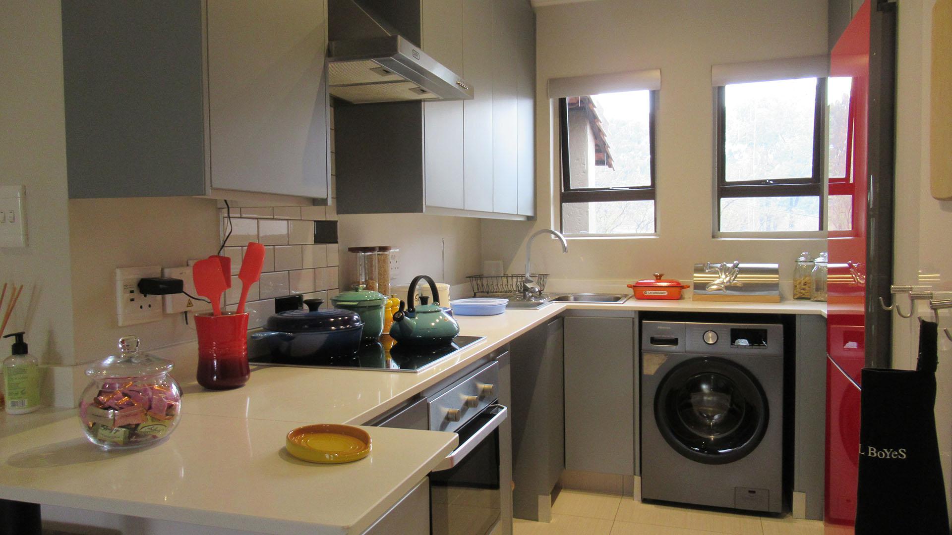 Kitchen - 7 square meters of property in Maroeladal