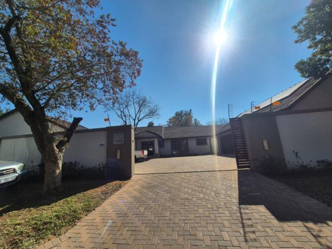 7 Bedroom House for Sale For Sale in Brackenhurst - MR719808