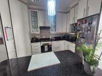  of property in Brackenhurst