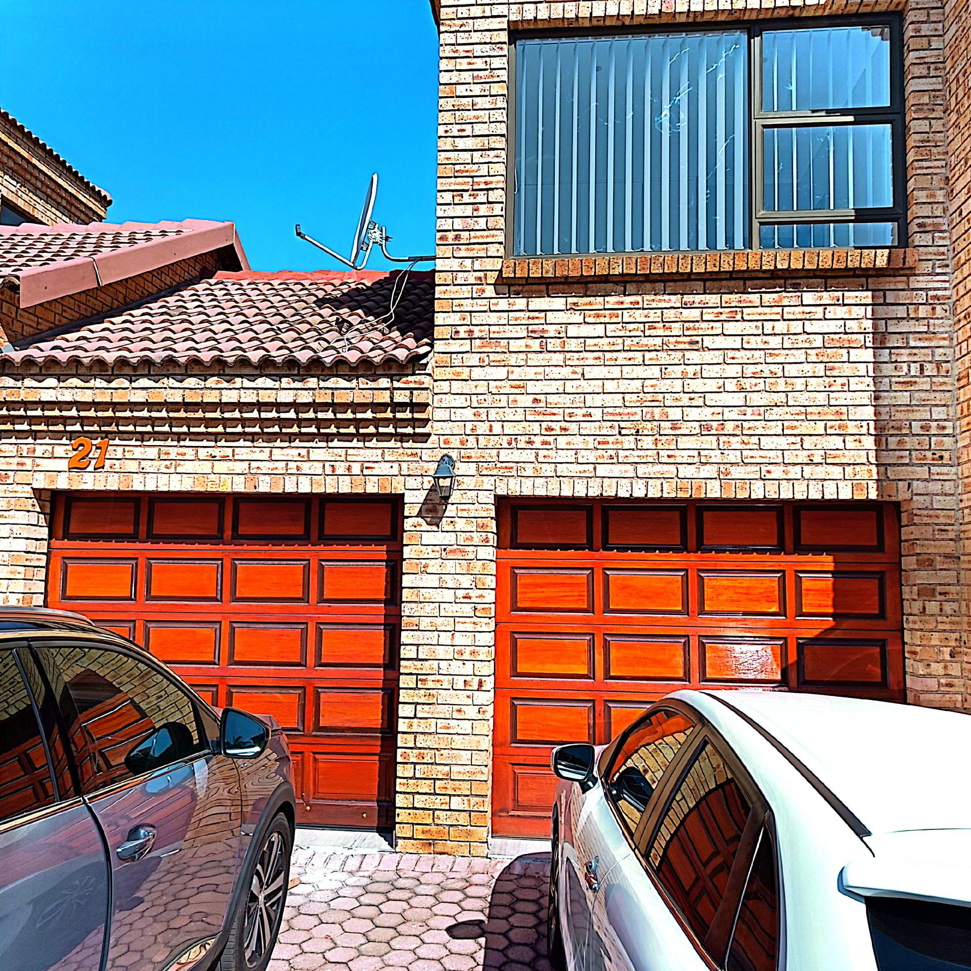  of property in Chancliff Ridge