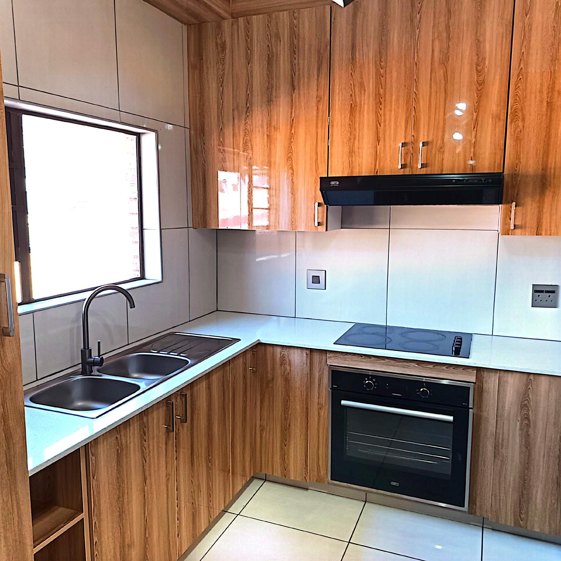  of property in Chancliff Ridge