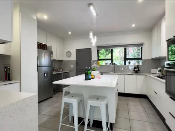 4 Bedroom House for Sale For Sale in The Reeds - MR719835