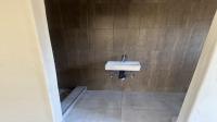 Bathroom 3+