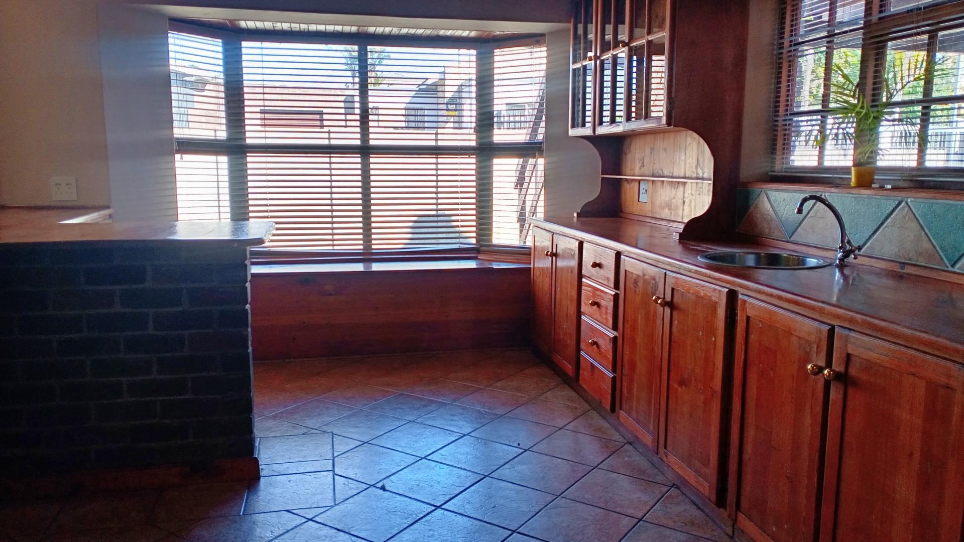  of property in Saldanha