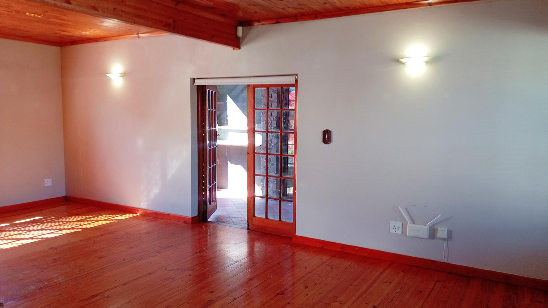  of property in Saldanha