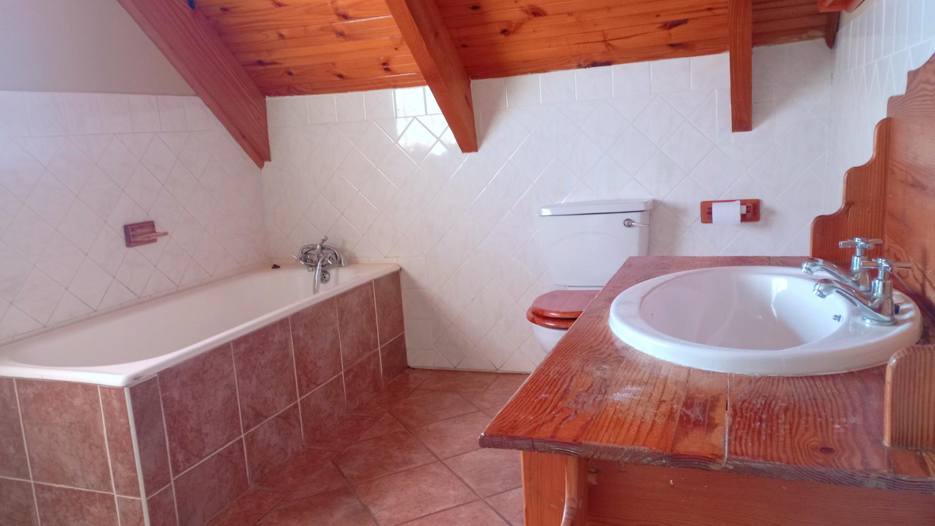  of property in Saldanha