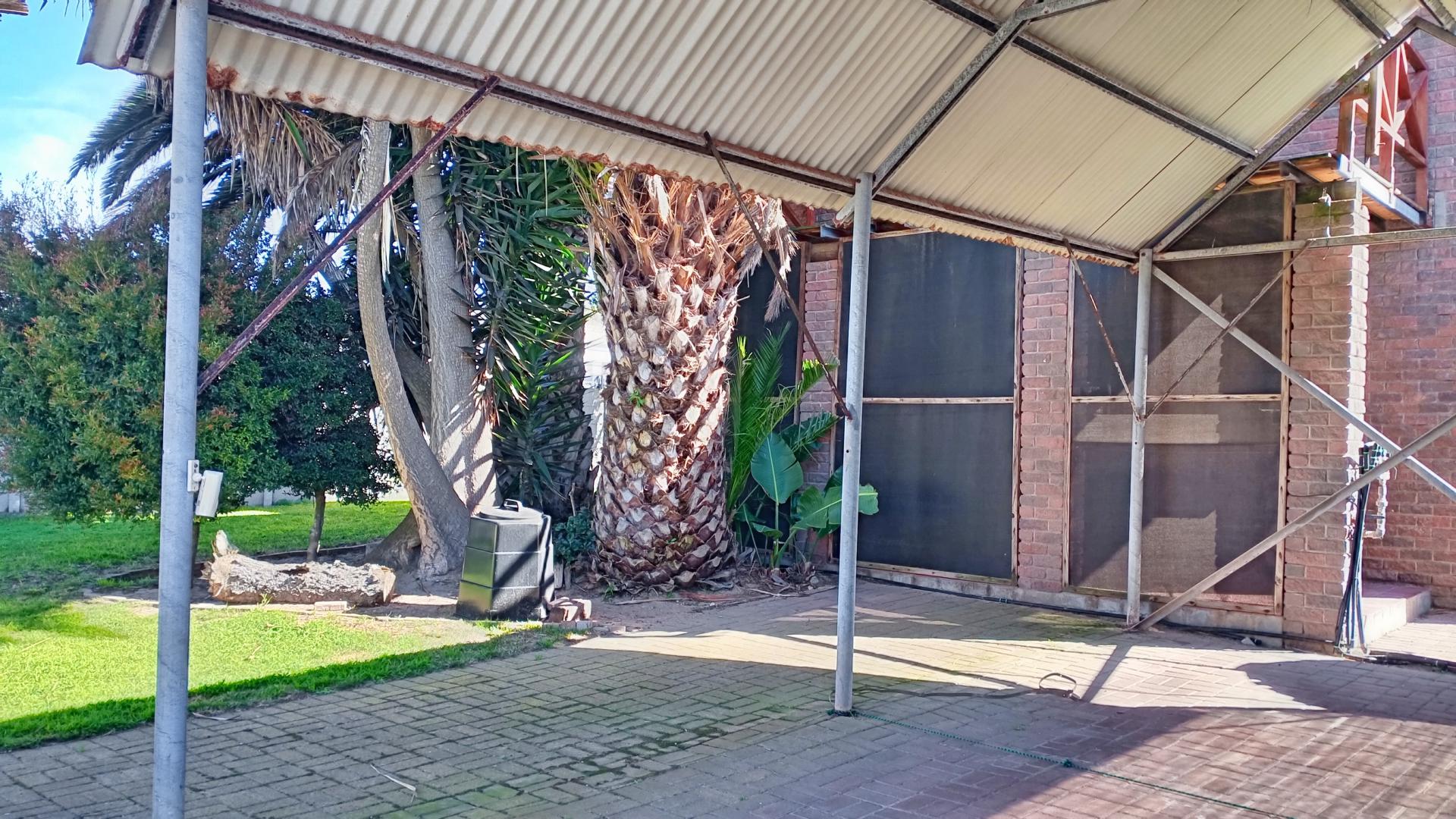 of property in Saldanha