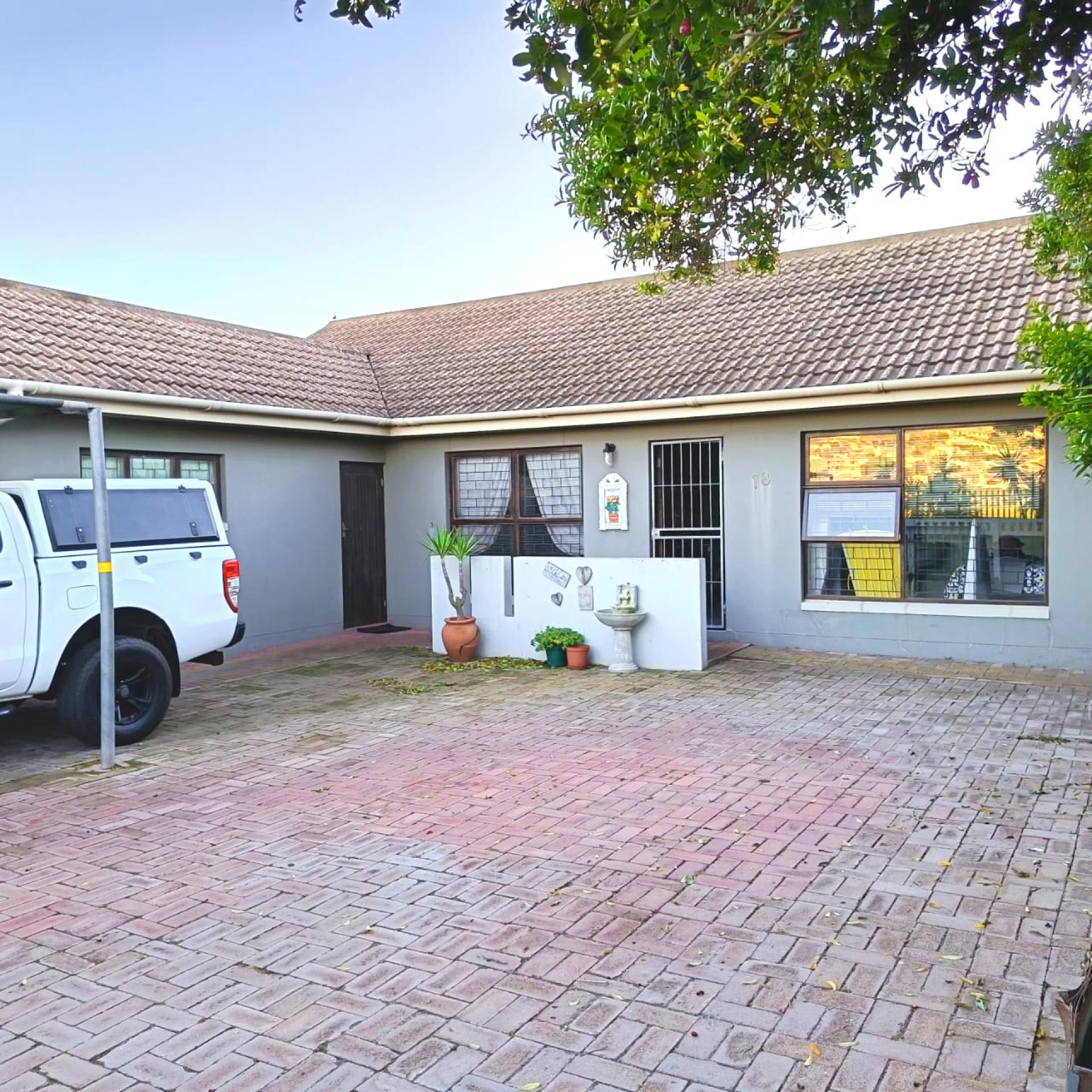  of property in Saldanha