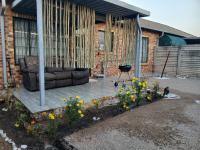  of property in Annlin West