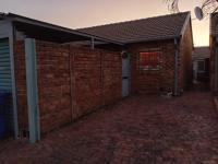  of property in Annlin West