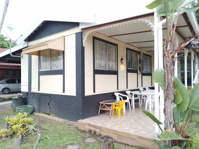 2 Bedroom Sectional Title for Sale For Sale in Hibberdene - MR719873