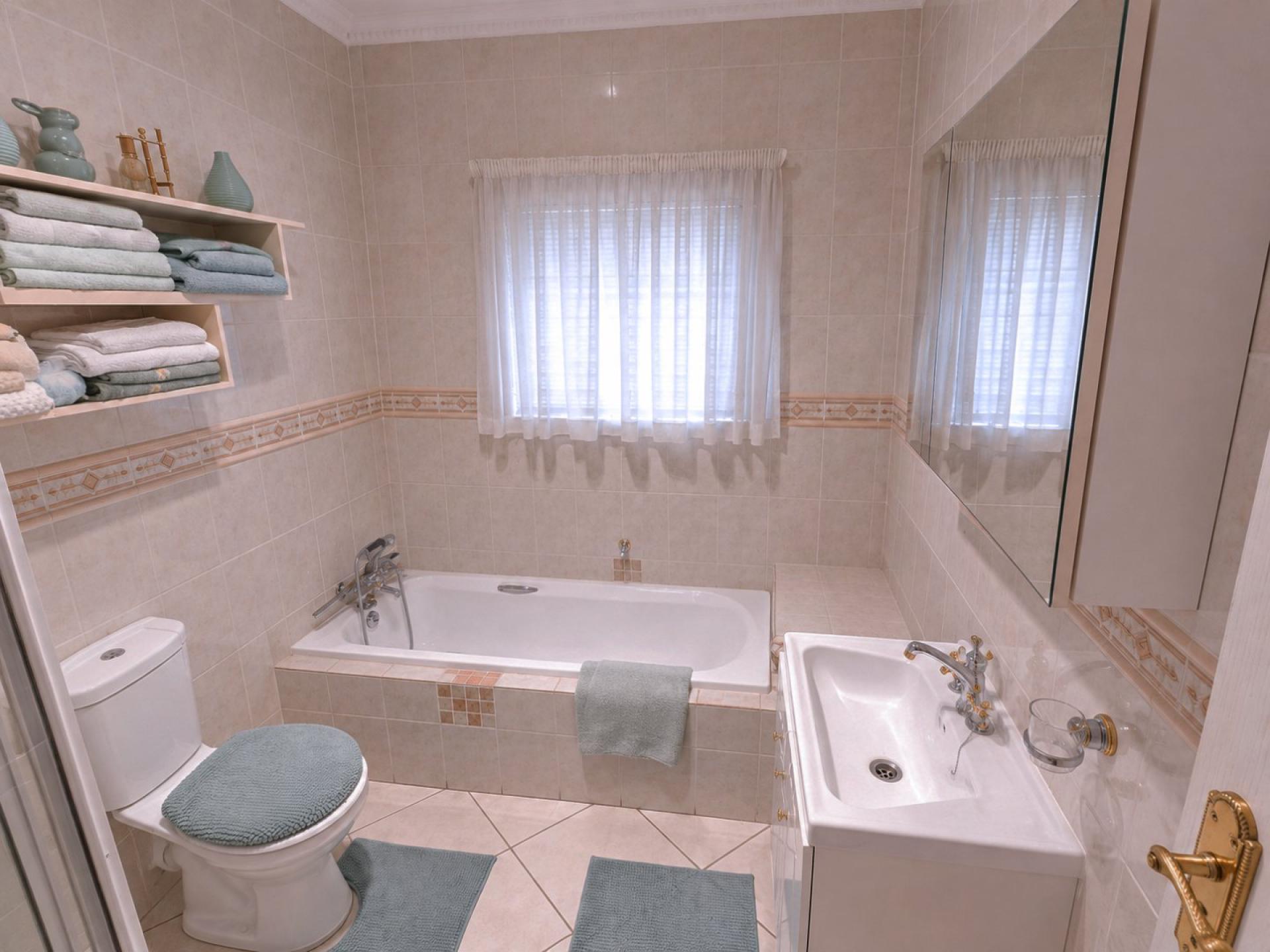  of property in Magalieskruin