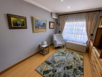  of property in Magalieskruin
