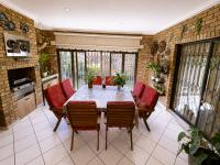  of property in Magalieskruin