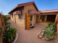  of property in Magalieskruin
