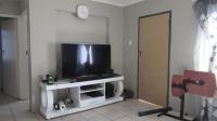 Lounges - 14 square meters of property in Sky City