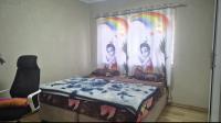 Bed Room 1 of property in Vorna Valley