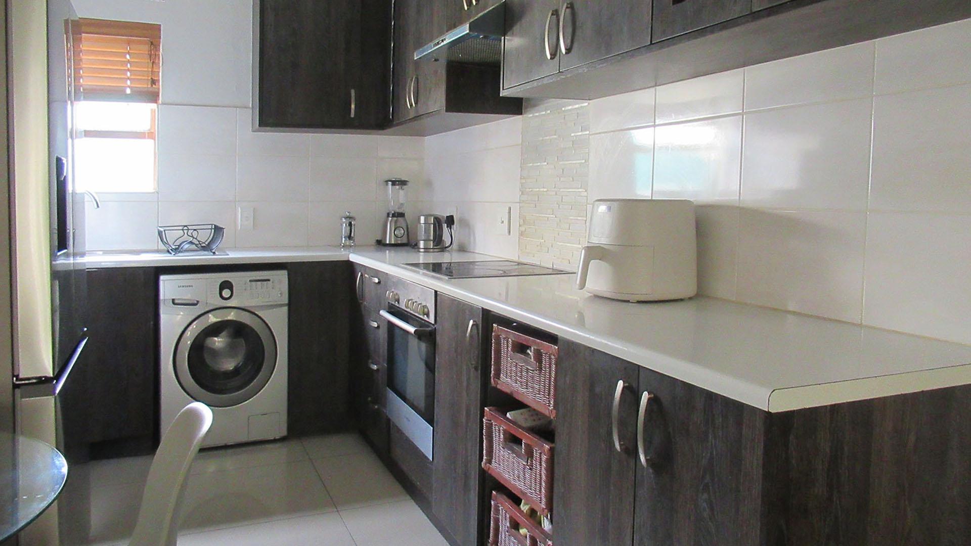 Kitchen - 11 square meters of property in Northwold