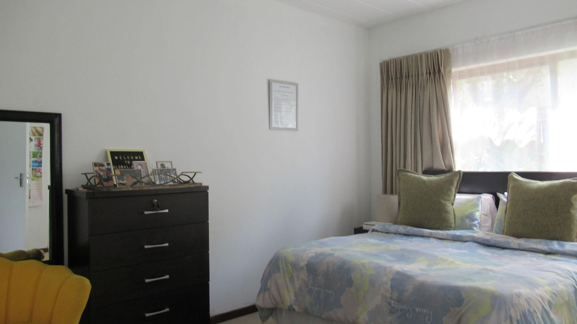 Main Bedroom - 16 square meters of property in Northwold