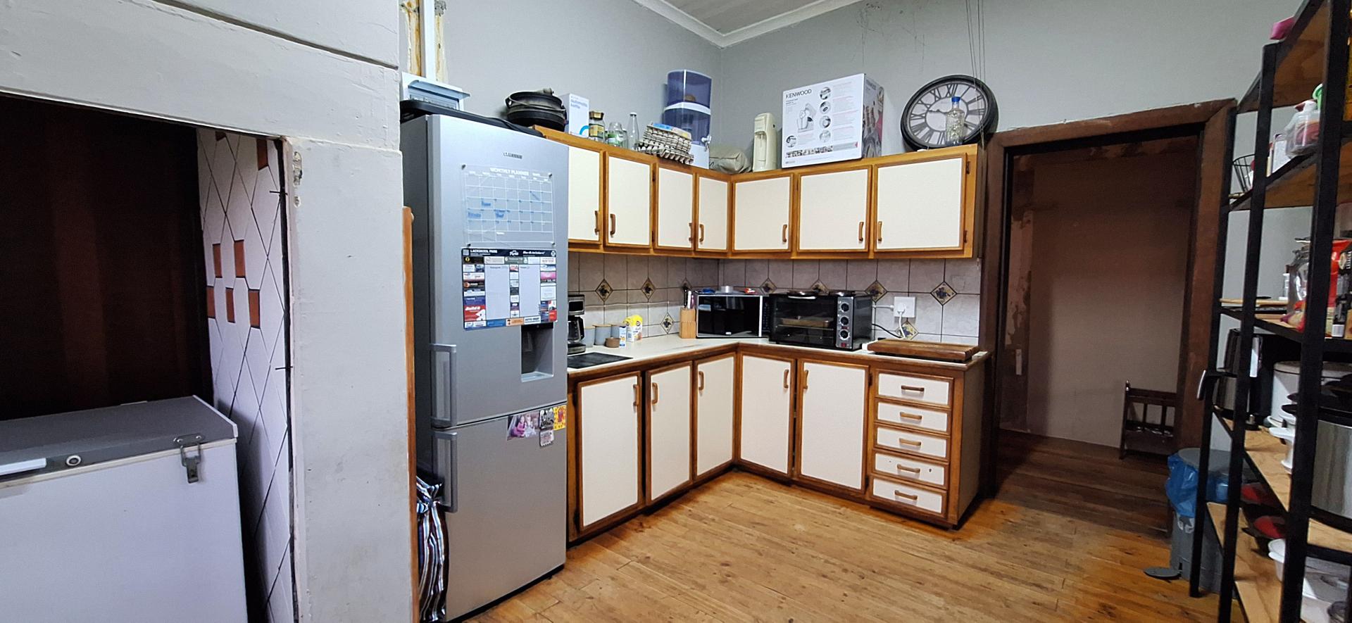  of property in Albertinia