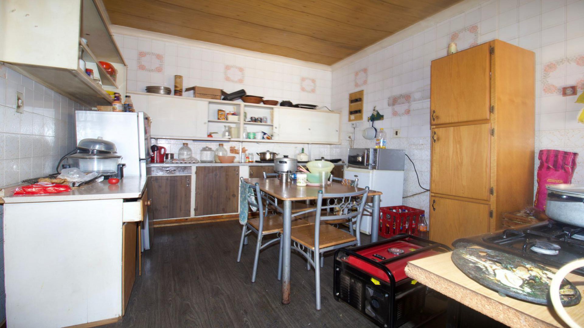 Kitchen of property in Geduld