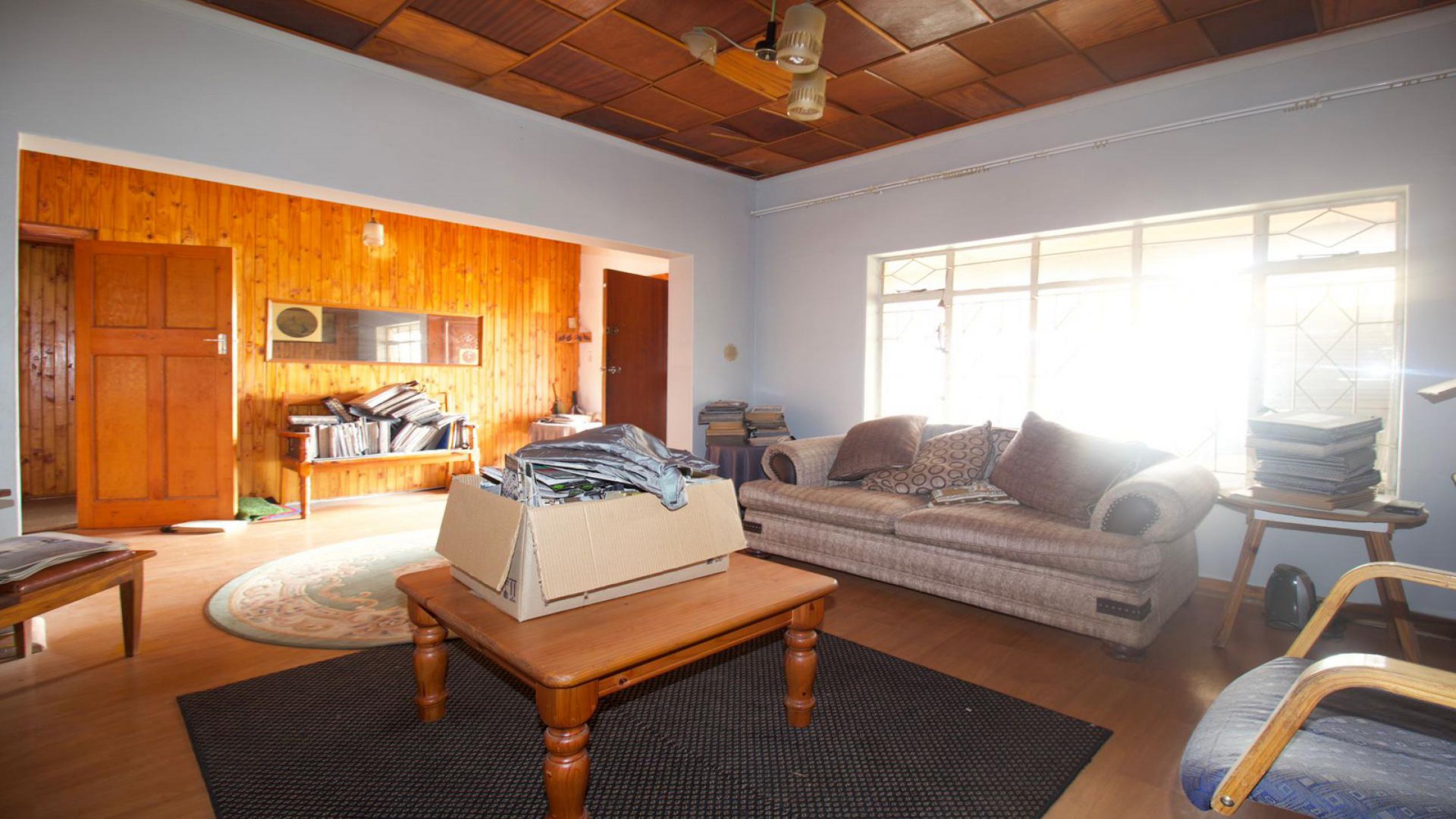Lounges of property in Geduld