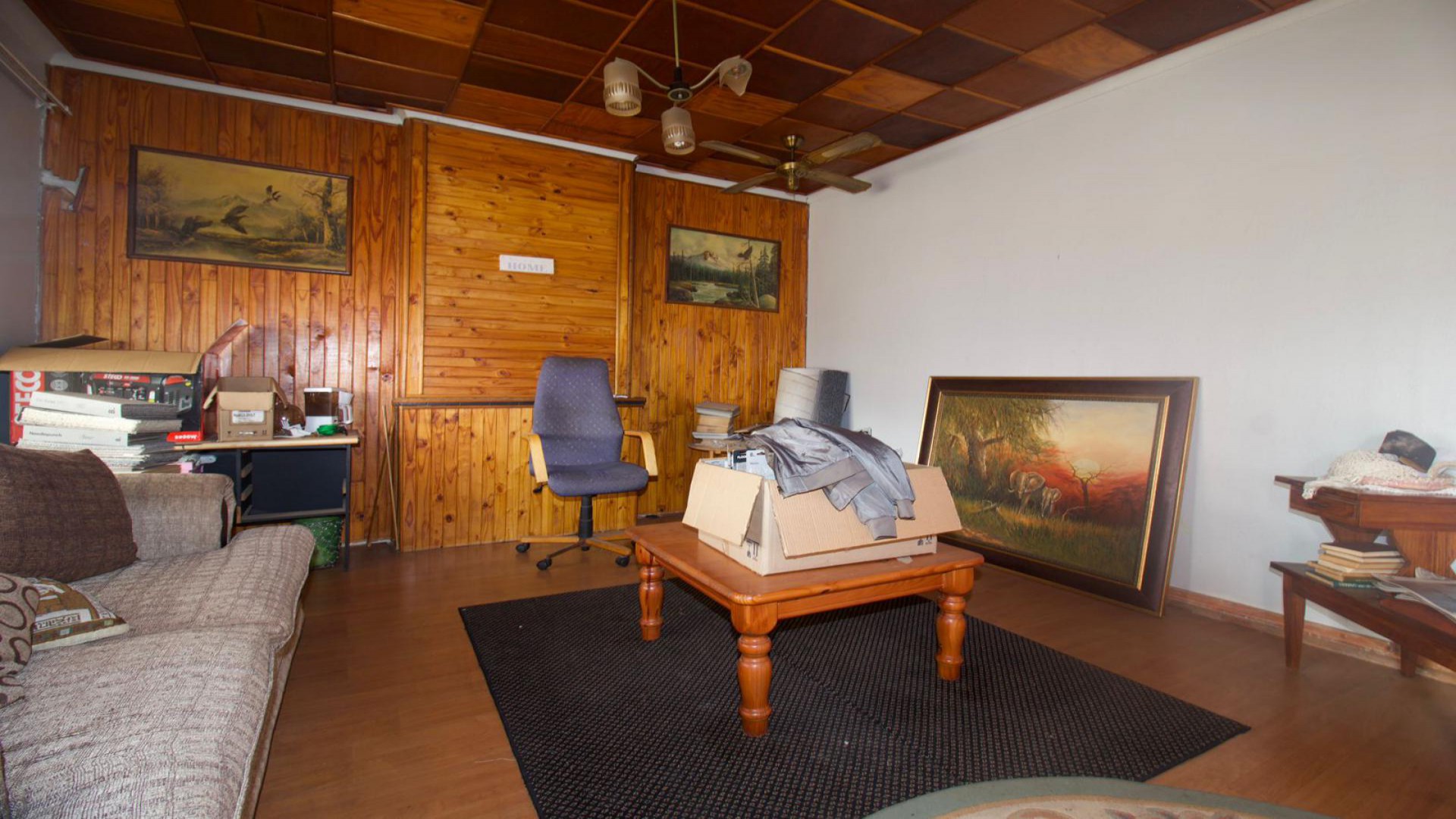Lounges of property in Geduld