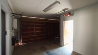 Garage - 29 square meters of property in Moreletapark