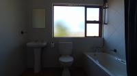 Bathroom 1 - 6 square meters of property in Moreletapark