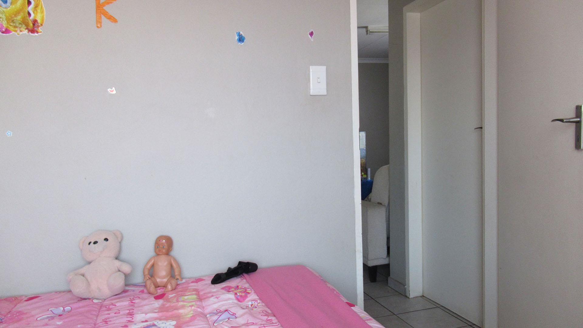Bed Room 1 - 9 square meters of property in Watervalspruit (Vaal)