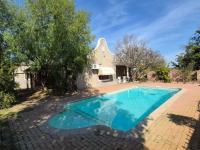  of property in Oudtshoorn