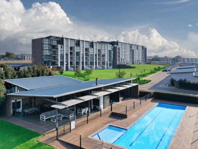 2 Bedroom Apartment to Rent in Midstream Estate - Property to rent - MR720108